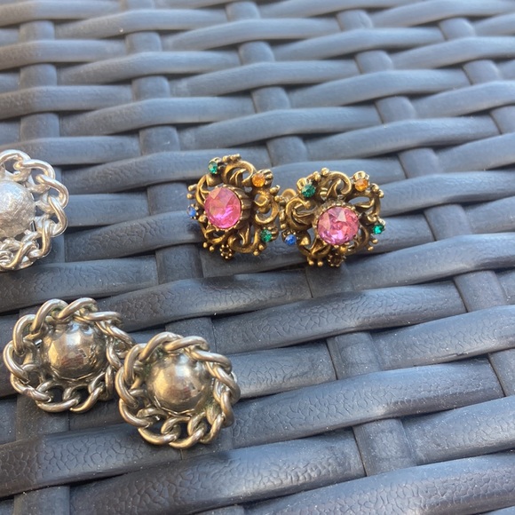 Vintage Clip on Earrings pearls circa 1960’s - Picture 4 of 5